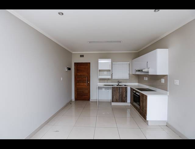 2 BEDROOM APARTMENT FOR SALE IN UMHLANGA CENTRAL